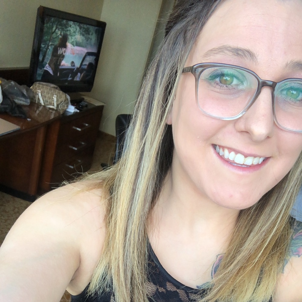 Meet your Posher, Jessica